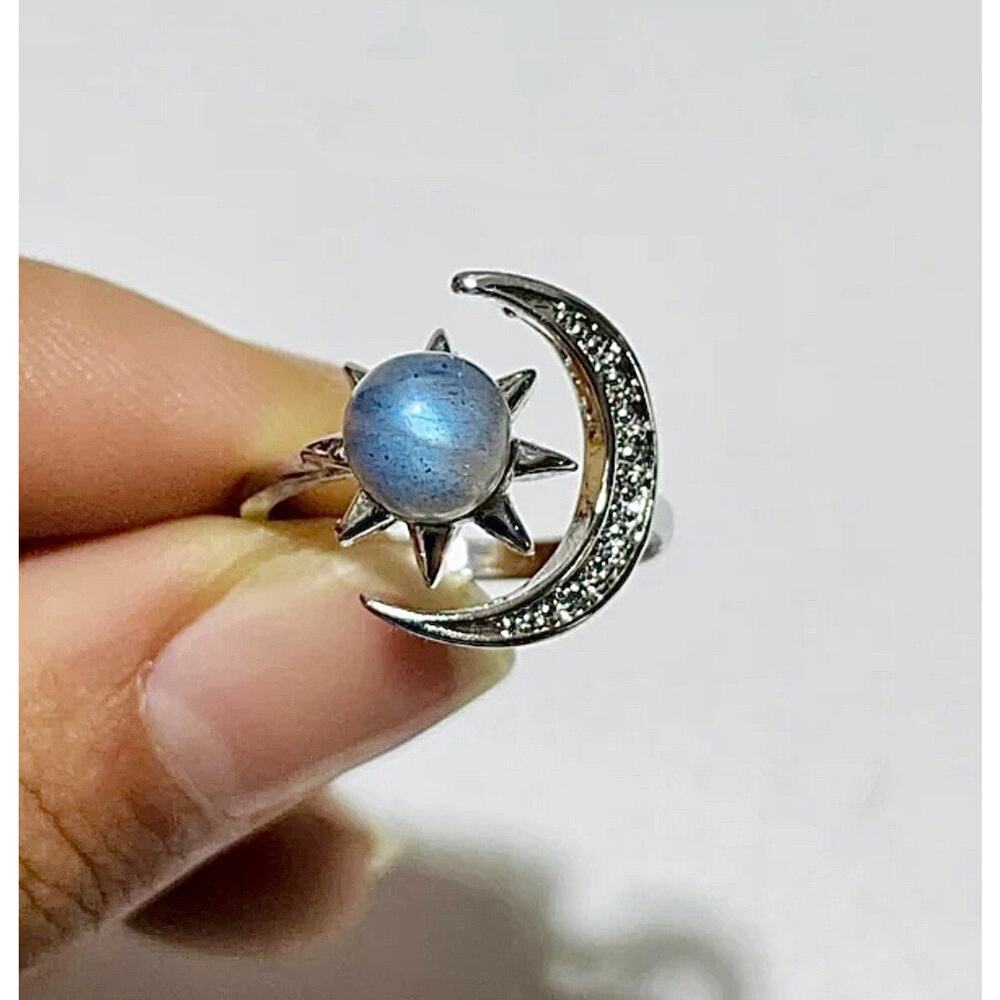 Labradorite Sun & Pavé Moon Adjustable Ring